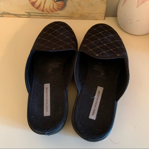 Tender Tootsie size 8 slippers - Picture 6 of 6